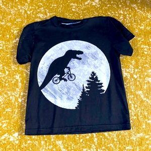 DINOSAURS! E.T. Inspired Dino tee!